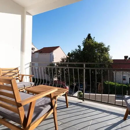 Lägenhet Casa De Hijos - Spacious 5 Cavtat