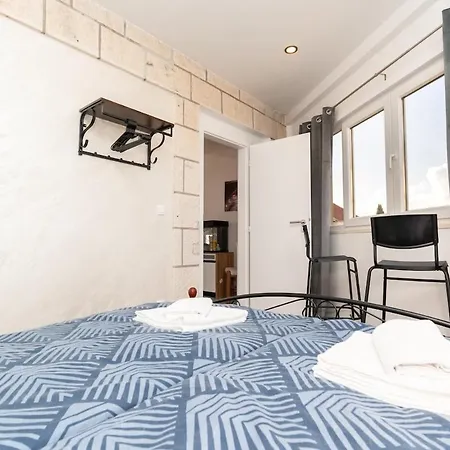 Casa De Hijos - Spacious 5 Lägenhet Cavtat