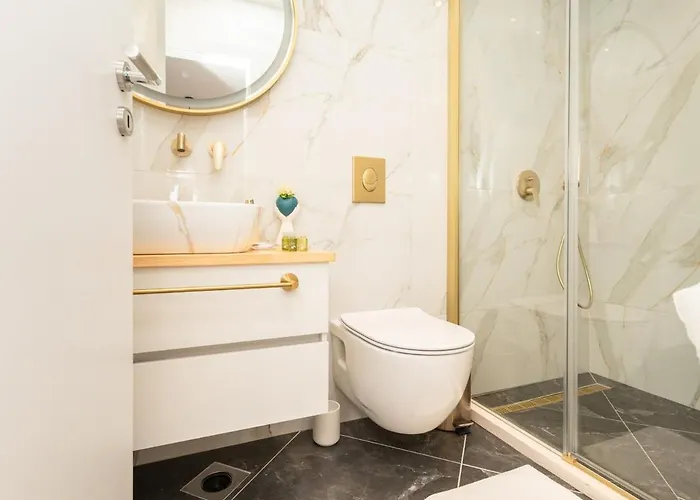 Casa De Hijos - Spacious 5 *